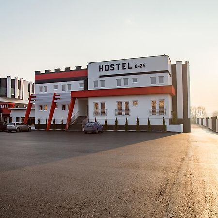 טראווניק Hostel Tron מראה חיצוני תמונה